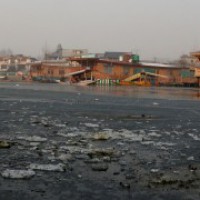 Minus 27.1 in Drass, Srinagar freezes at minus 7