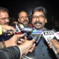 Jharkhand CM tests corona negative, Shibu shifted to hospital