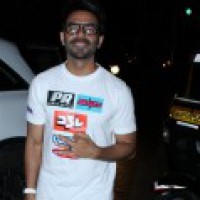 Aparshakti is lucky to have a helpful team