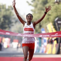 Delhi Half Marathon: Walelegn, Yehualaw set course records