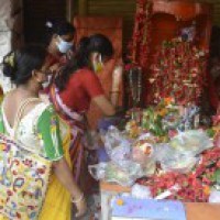 After 100 days, Kolkata's Kalighat Temple reopens doors to devotees