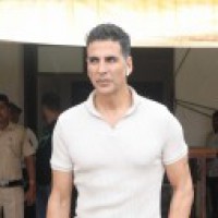 Akshay Kumar claims he 'liked' Jamia tweet 'by mistake'