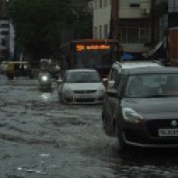 Incessant rain pours misery on NCR-Delhi commuters 