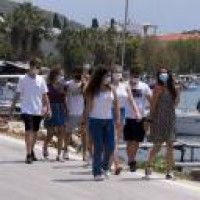Greece to impose nationwide curfew as daily Covid-19 deaths rise