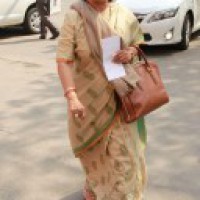Jaya slams actors for comparing B'wood to 'gutter' seeks govt support