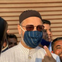 GHMC polls: KTR, Owaisi, Kishan Reddy cast votes