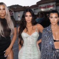 Kardashians thank crew of their show with 30 Rolex watches