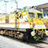 Andhra's third Kisan Rail chugs off for Delhi with fruits
