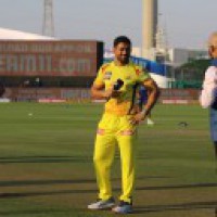 Have to applaud each CSK member for staying focussed: Dhoni