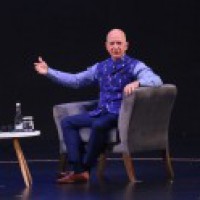 Jeff Bezos helping White House fight coronavirus: Trump