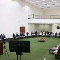Afghan negotiators leave for Qatar to resume peace talks