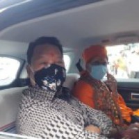 GJM chief Bimal Gurung surfaces in Kolkata, pledges support to Mamata