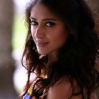 Ileana D'Cruz calls herself 'derpy dork head'