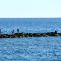 Spain welcomes tourists as emergency ends