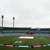 Aus vs Ind 2nd ODI: Warner hurts groin, to undergo scan