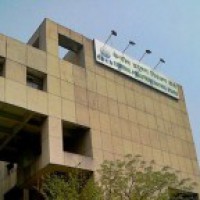 Delhi govt directed to curb major polluting activities