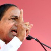 KCR asks Covid positives not to rush to private hospitals
