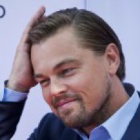 When DiCaprio was more charmed by phone than girlfriend Camila