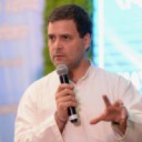 Rahul Gandhi kicks off tribal dance fest in Raipur