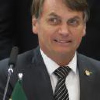 Bolsonaro vetoes law requiring masks in public spaces
