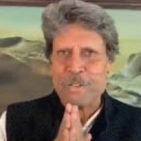 Heart is fine, says Kapil Dev days after angioplasty