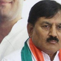 Bharatsinh Solanki resigns as Congress Gujarat chief