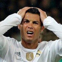 Real Madrid striker Ronaldo seeks promise to repay tax fraud amount to avoid prison 