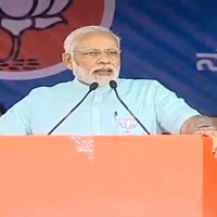 WATCH : Modi begins his Karnataka inings with blistering attack on Congress