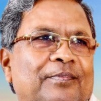 In an interview Siddaramiah believes he will hold on to Karnataka CM's post, 