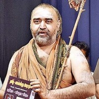 Vijendra Saraswathi is the new peetadhipathi of Kanchi Kamakoti Peetam