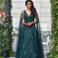 Nehha Pendse stuns in green gown