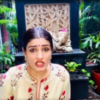B-Town stars who turned lockdown beauty experts