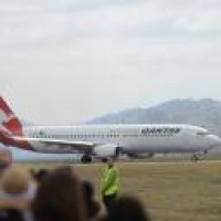 Qantas axes international flights until October