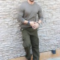 Tiger Shroff does deadlifts with 220 kilos of weight