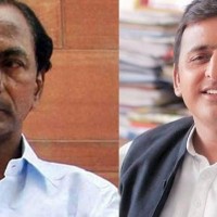 KCR Akhilesh meet in Hyderabd to discuss Third Front