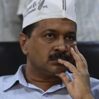 Kejriwal on tendering apology free: After SAD's Manjitha, today to Nitin Gadkari and Kapil Sibal