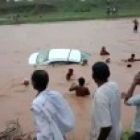 Jharkhand villagers save newly-weds, four others as car falls into river
