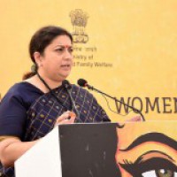 Smriti's Delhi rally will include even villagers on Yamuna