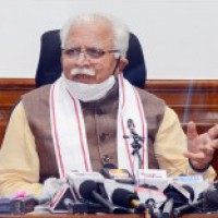 Haryana CM logs in 288 'chaupals' with wi-fi internet