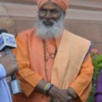 J'khand sends Sakshi Maharaj to 14-day quarantine