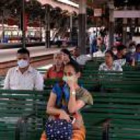 Sri Lanka resumes public transport in capital
