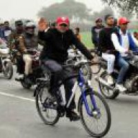 Akhilesh to embark on cycle yatra soon