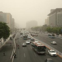 Beijing issues alert for heavy air pollution