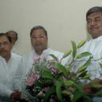 Pilot, Scindia careerist netas, not tied to ideology: Hariprasad