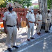 Punjab arms policemen with Covid-care kits