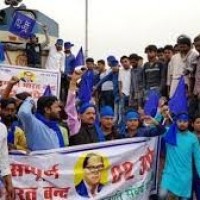 SC/ST organisations called 'Bharat bandh" begins amidst isolated classes in several states