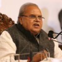 Wanted to join army, Lohia inspired me to join politics: Goa Guv