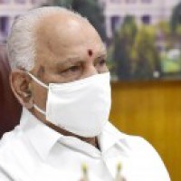 Yediyurappa urges citizens to maintain social distance to control Covid