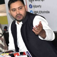 Tejashwi flays Nitish for circular against anti-government social media posts