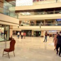3 weeks after reopening, shopkeepers in Delhi malls await customers